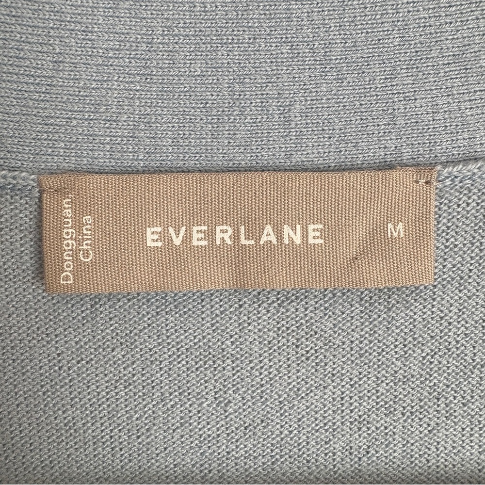 Everlane Light Blue Button-Up Vest - Picture 2 of 8